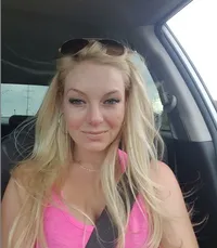 Photo of BlondeMilf2
