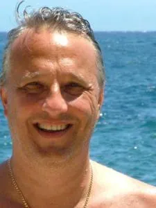 Photo of lester